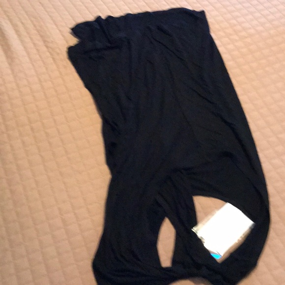 Super Soft and Comfortable Double Cross Top - Picture 2 of 3